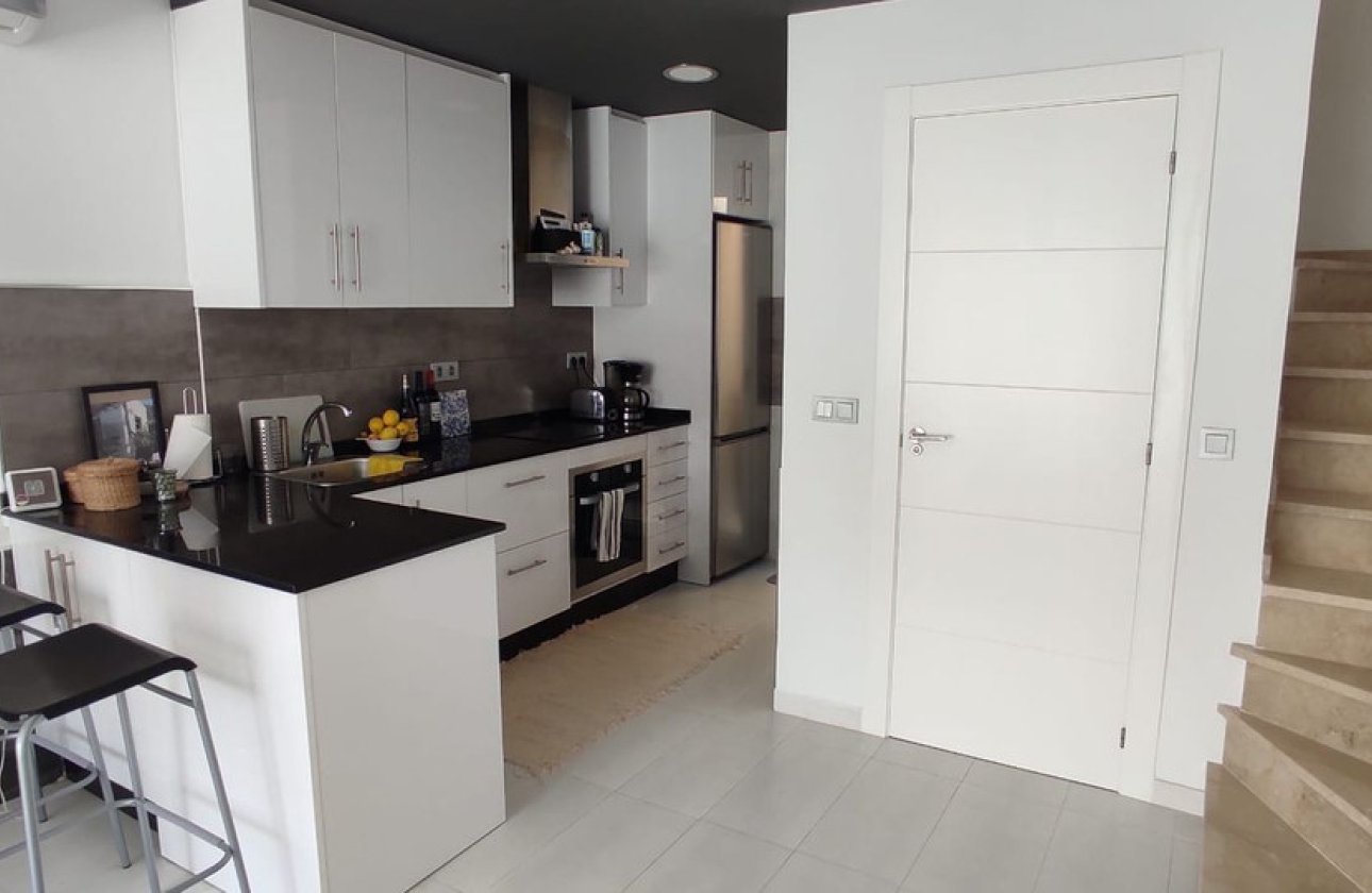 Revente - Villa -
Orihuela Costa - Costa Blanca