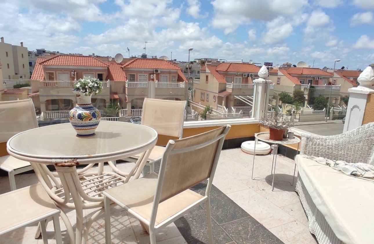 Revente - Villa -
Orihuela Costa - Costa Blanca