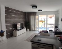 Revente - Villa -
Orihuela Costa - Costa Blanca