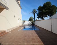 Revente - Villa -
Orihuela Costa - Costa Blanca