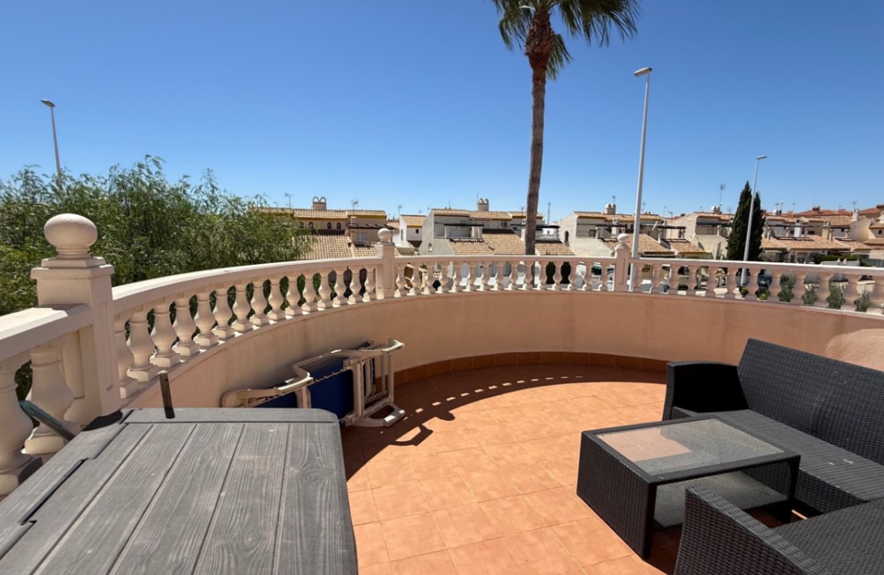 Revente - Villa -
Orihuela Costa - Costa Blanca