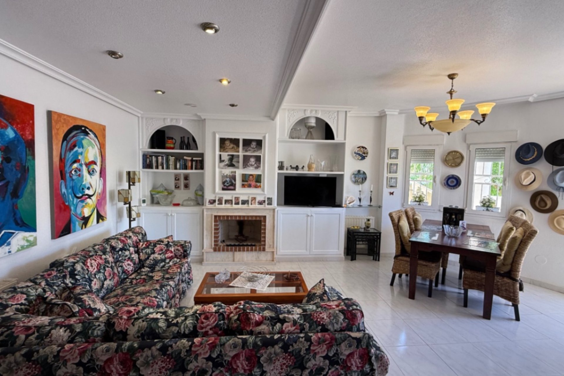 Revente - Villa -
Orihuela Costa - Costa Blanca