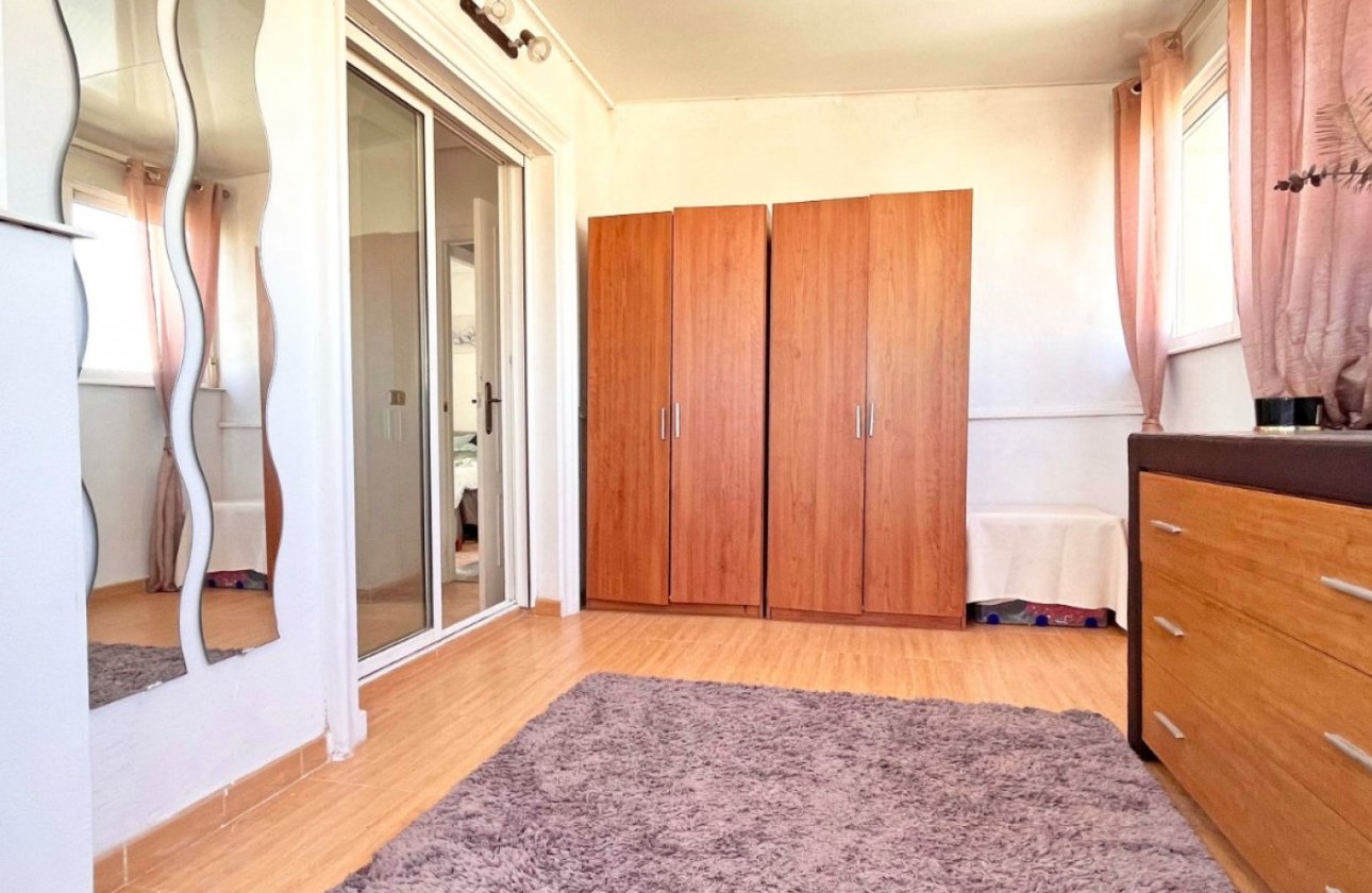 Revente - Villa -
Orihuela Costa - Costa Blanca