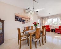 Revente - Villa -
Orihuela Costa - Costa Blanca