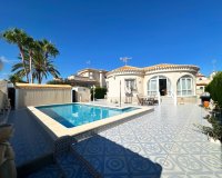 Revente - Villa -
Orihuela Costa - Costa Blanca