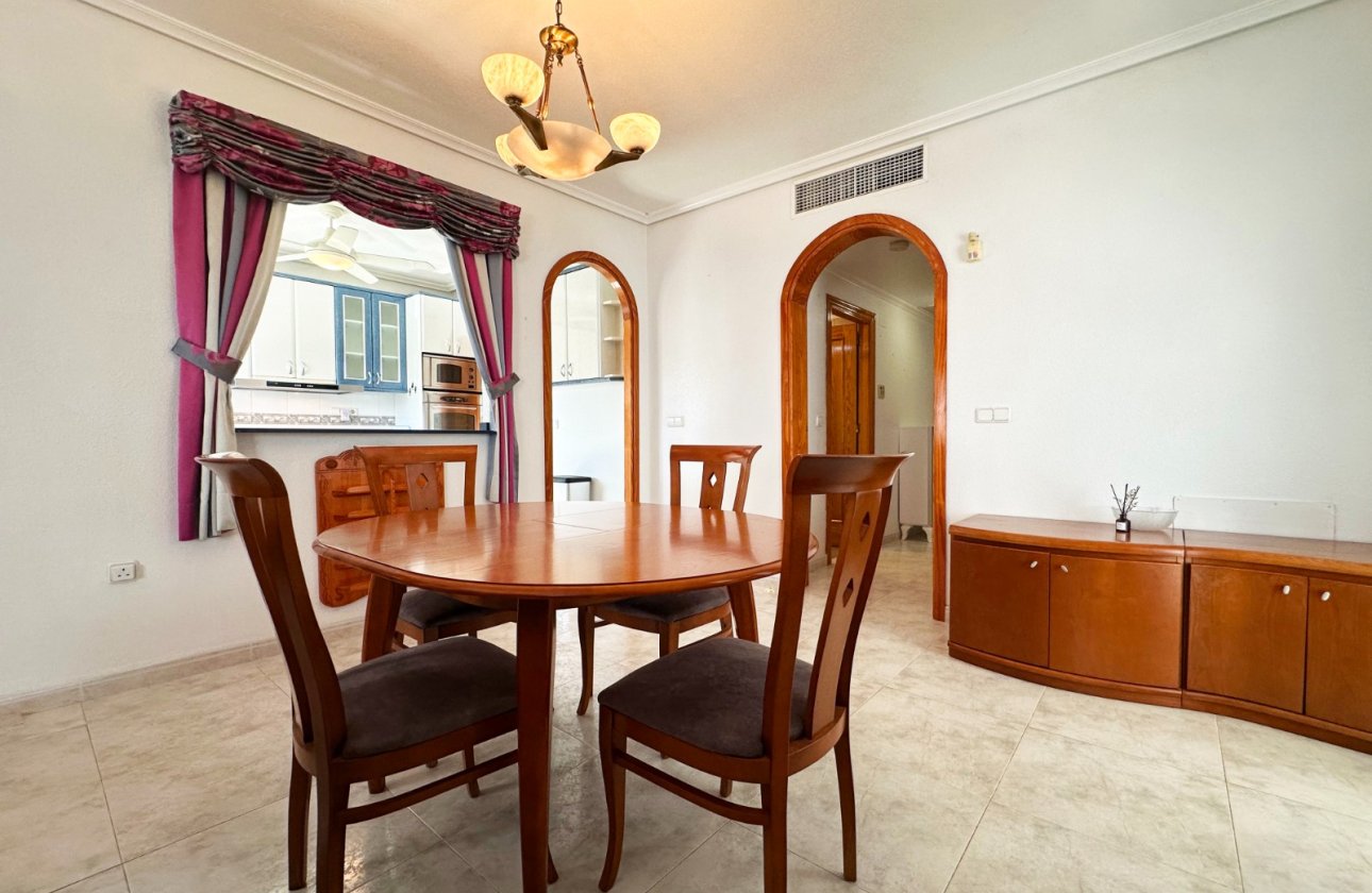 Revente - Villa -
Orihuela Costa - Costa Blanca