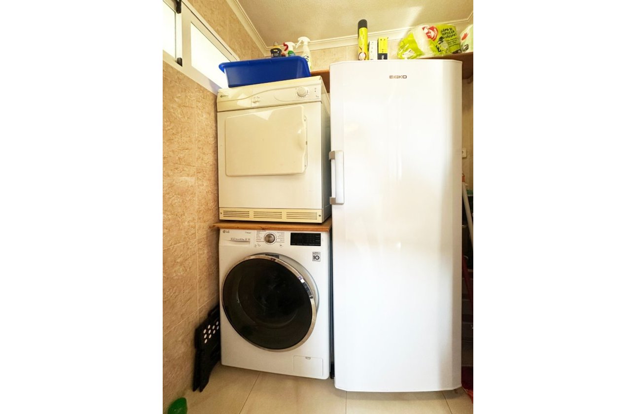 Revente - Villa -
Orihuela Costa - Costa Blanca