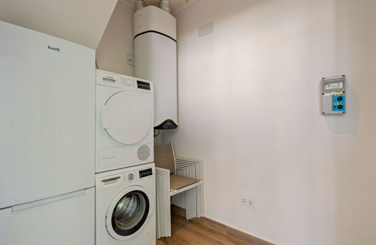 Revente - Villa -
Orihuela Costa - Costa Blanca