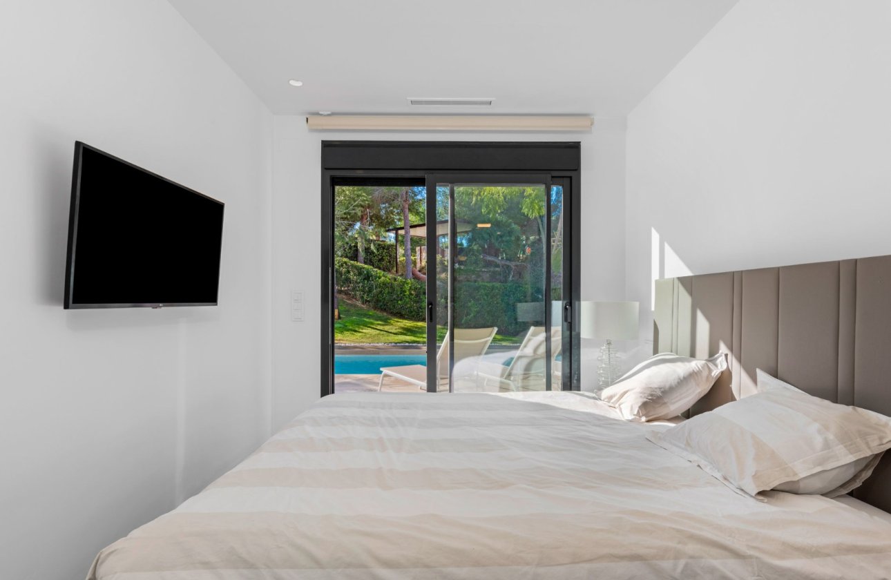 Revente - Villa -
Orihuela Costa - Costa Blanca