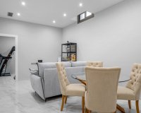 Revente - Villa -
Orihuela Costa - Costa Blanca