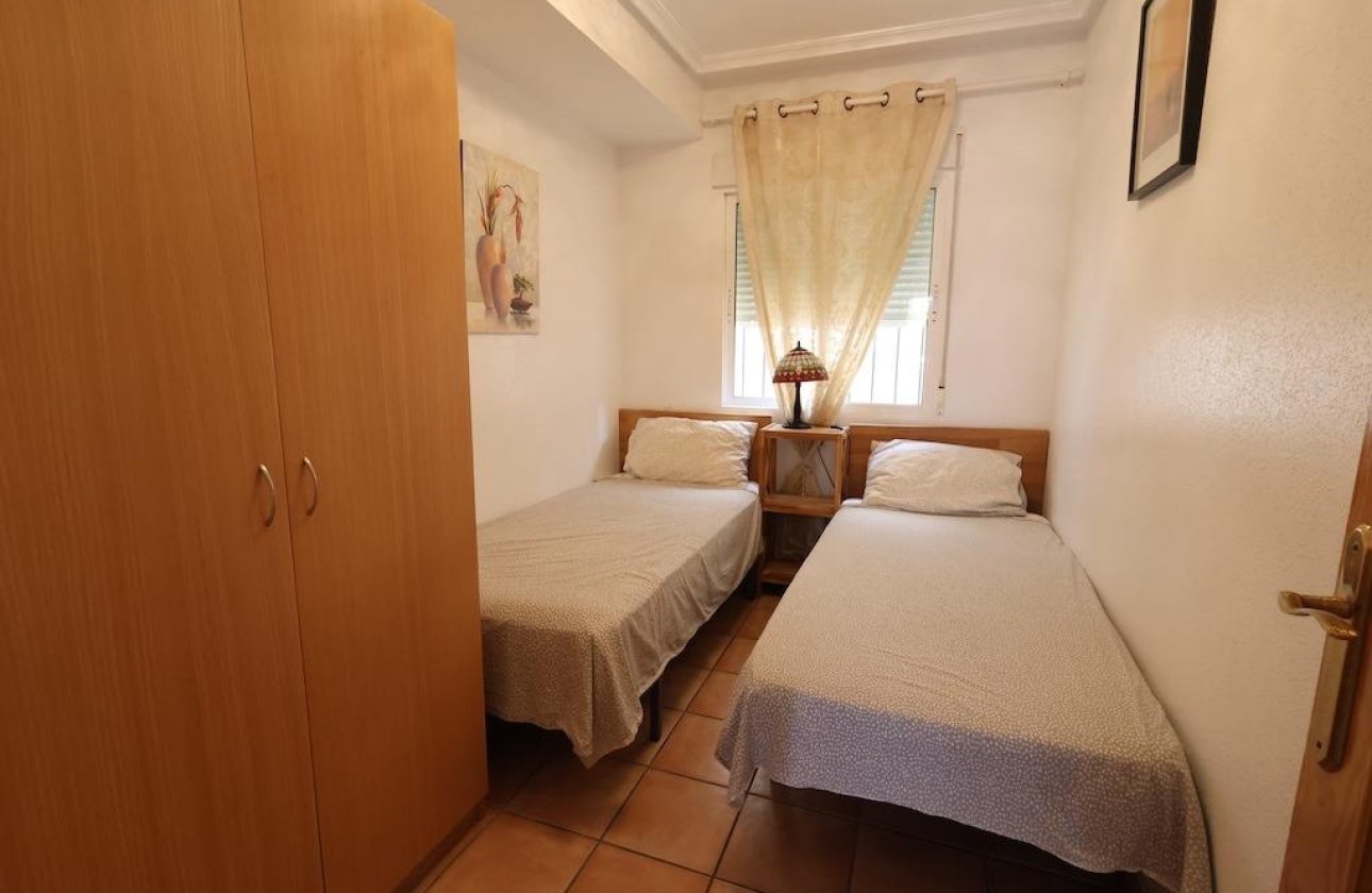 Revente - Villa -
Orihuela Costa - Costa Blanca