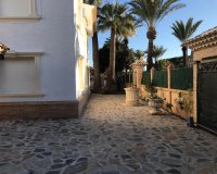 Revente - Villa -
Orihuela Costa - Costa Blanca