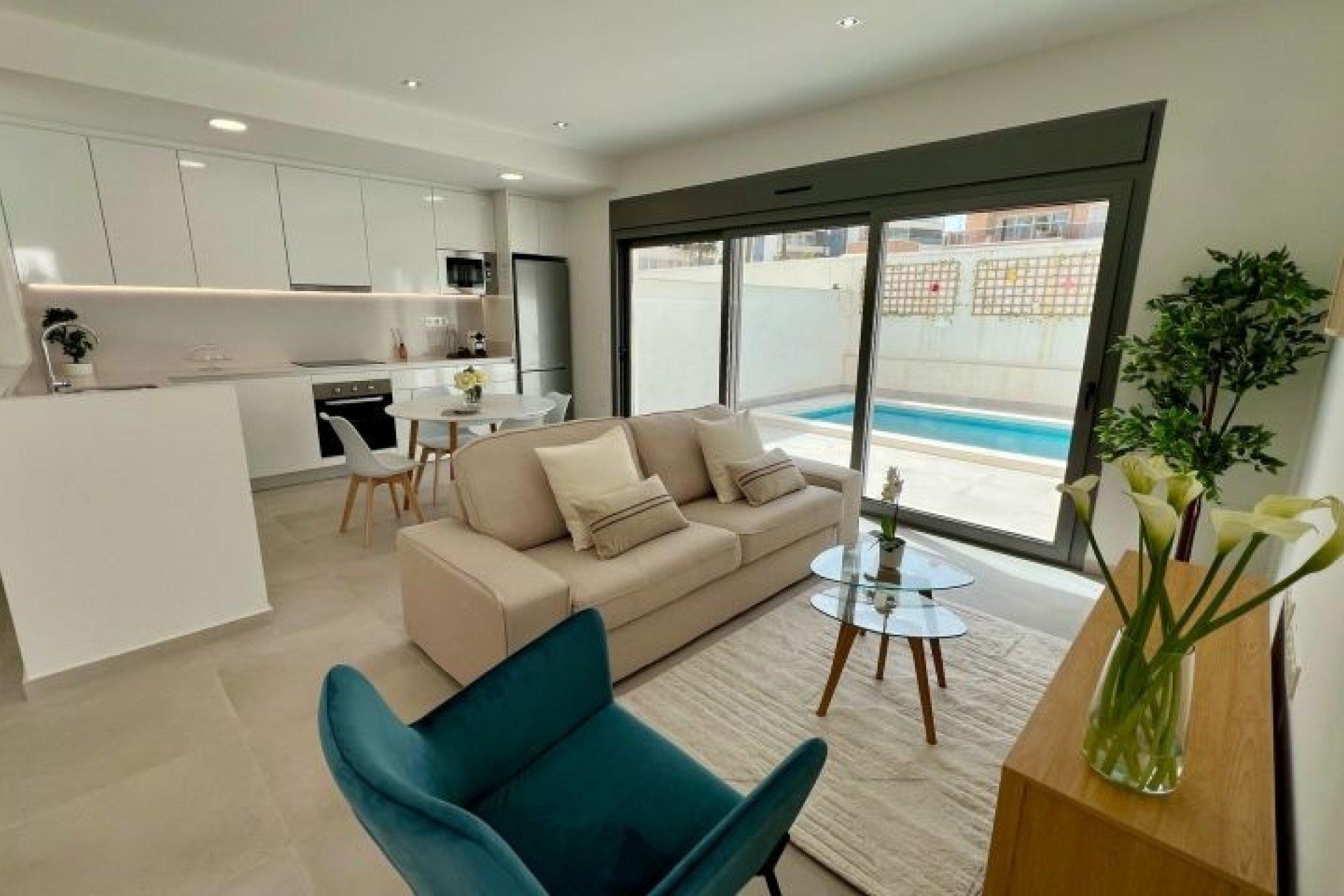 Revente - Villa -
Orihuela Costa - Costa Blanca