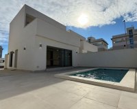 Revente - Villa -
Orihuela Costa - Costa Blanca