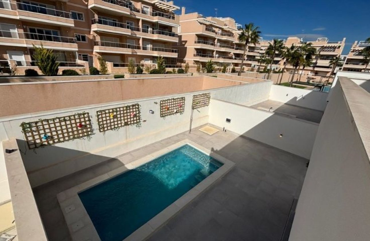 Revente - Villa -
Orihuela Costa - Costa Blanca