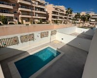 Revente - Villa -
Orihuela Costa - Costa Blanca