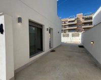 Revente - Villa -
Orihuela Costa - Costa Blanca