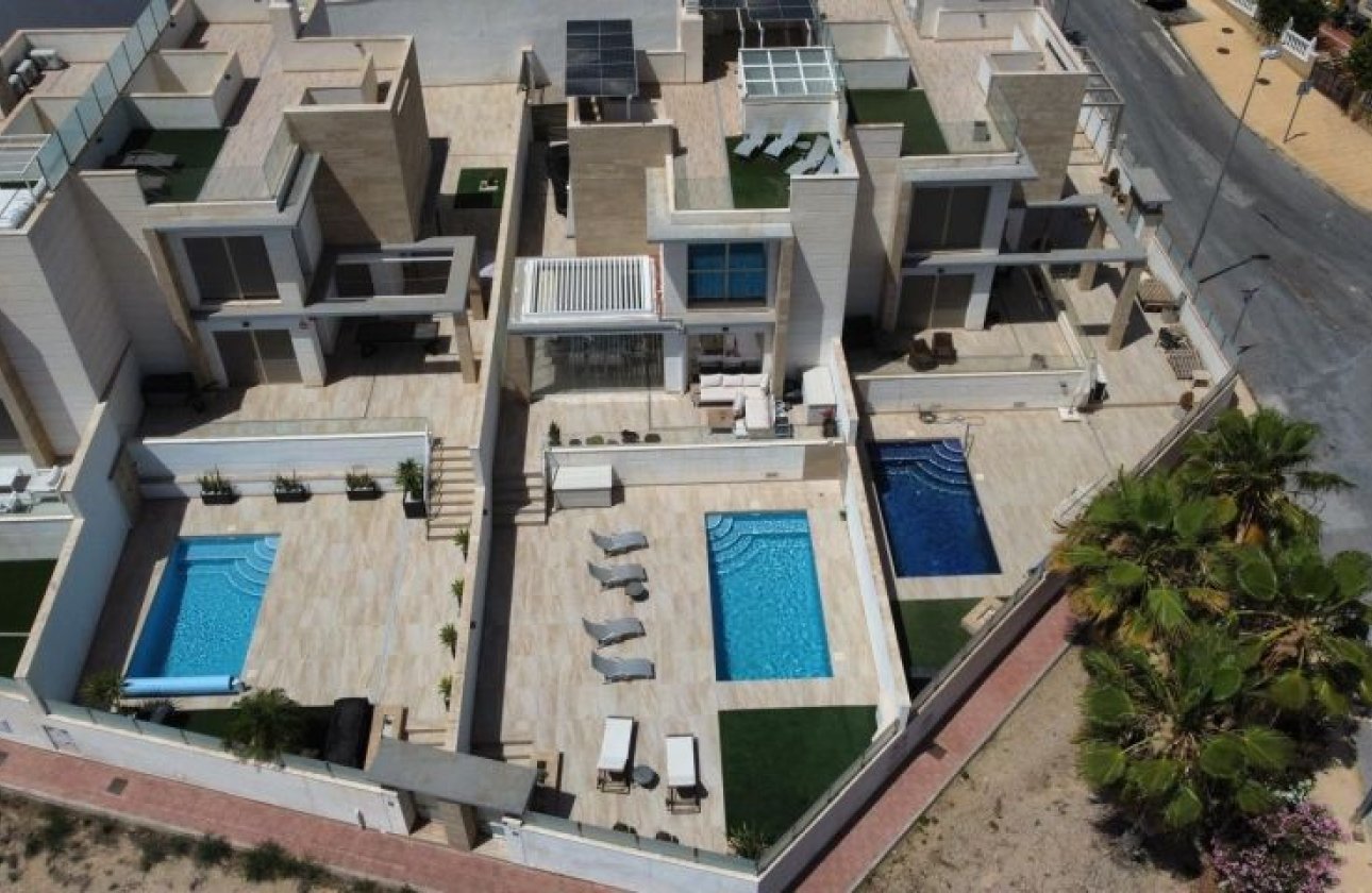 Revente - Villa -
Orihuela Costa - Costa Blanca