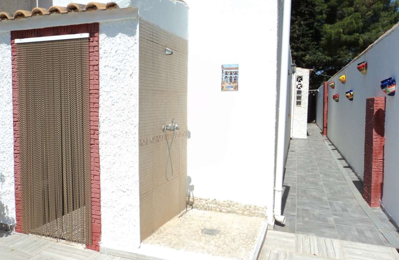 Revente - Villa -
Orihuela Costa - Costa Blanca