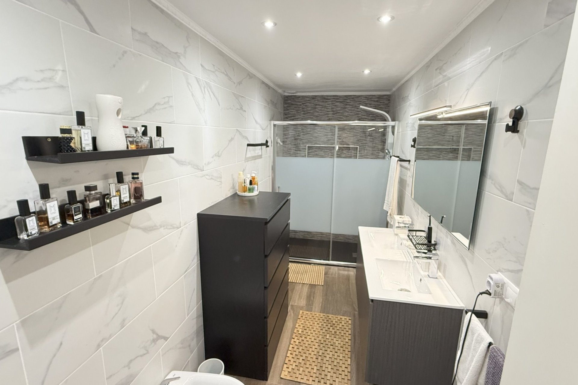 Revente - Villa -
Orihuela Costa - Costa Blanca