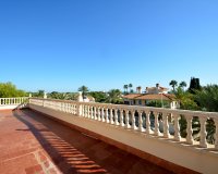 Revente - Villa -
Orihuela Costa - Costa Blanca