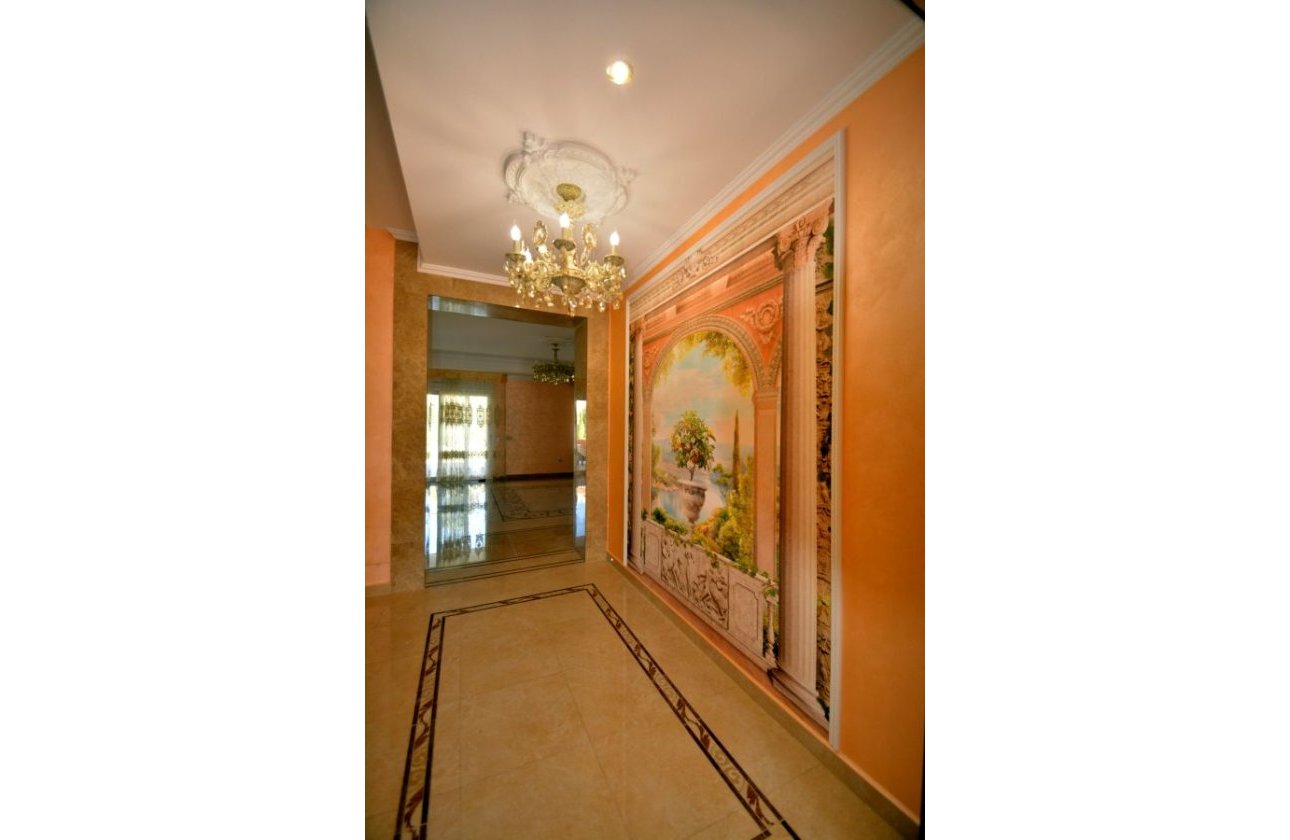 Revente - Villa -
Orihuela Costa - Costa Blanca