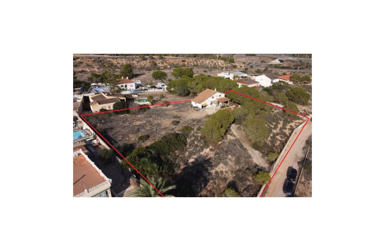 Revente - Villa -
Orihuela Costa - Costa Blanca