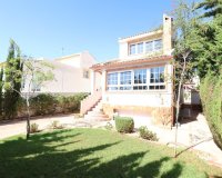Revente - Villa -
Orihuela Costa - Costa Blanca