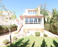 Revente - Villa -
Orihuela Costa - Costa Blanca