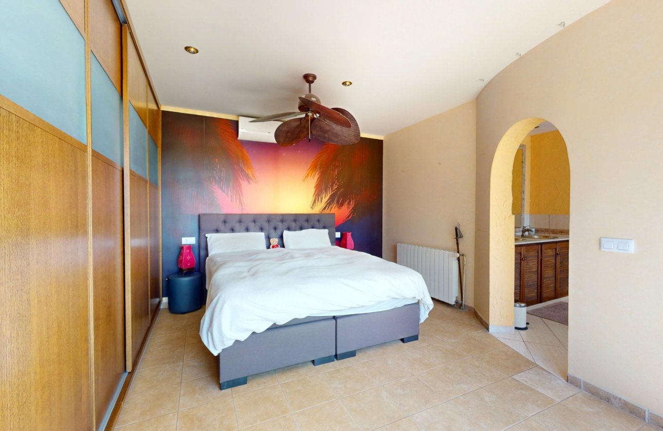 Revente - Villa -
Orihuela Costa - Costa Blanca