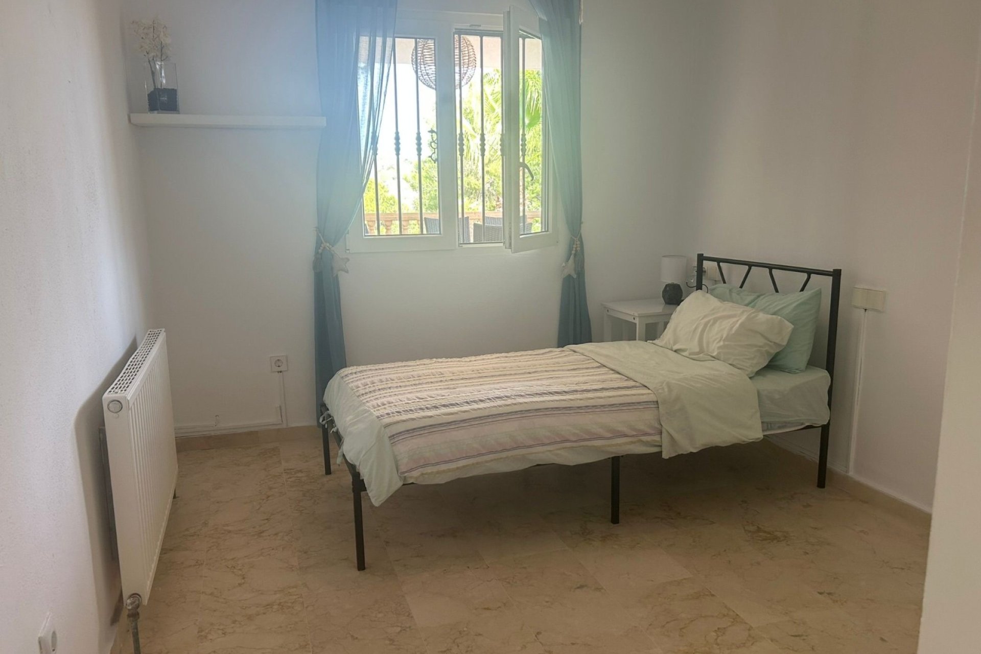Revente - Villa -
Orihuela Costa - Costa Blanca