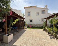 Revente - Villa -
Orihuela Costa - Costa Blanca