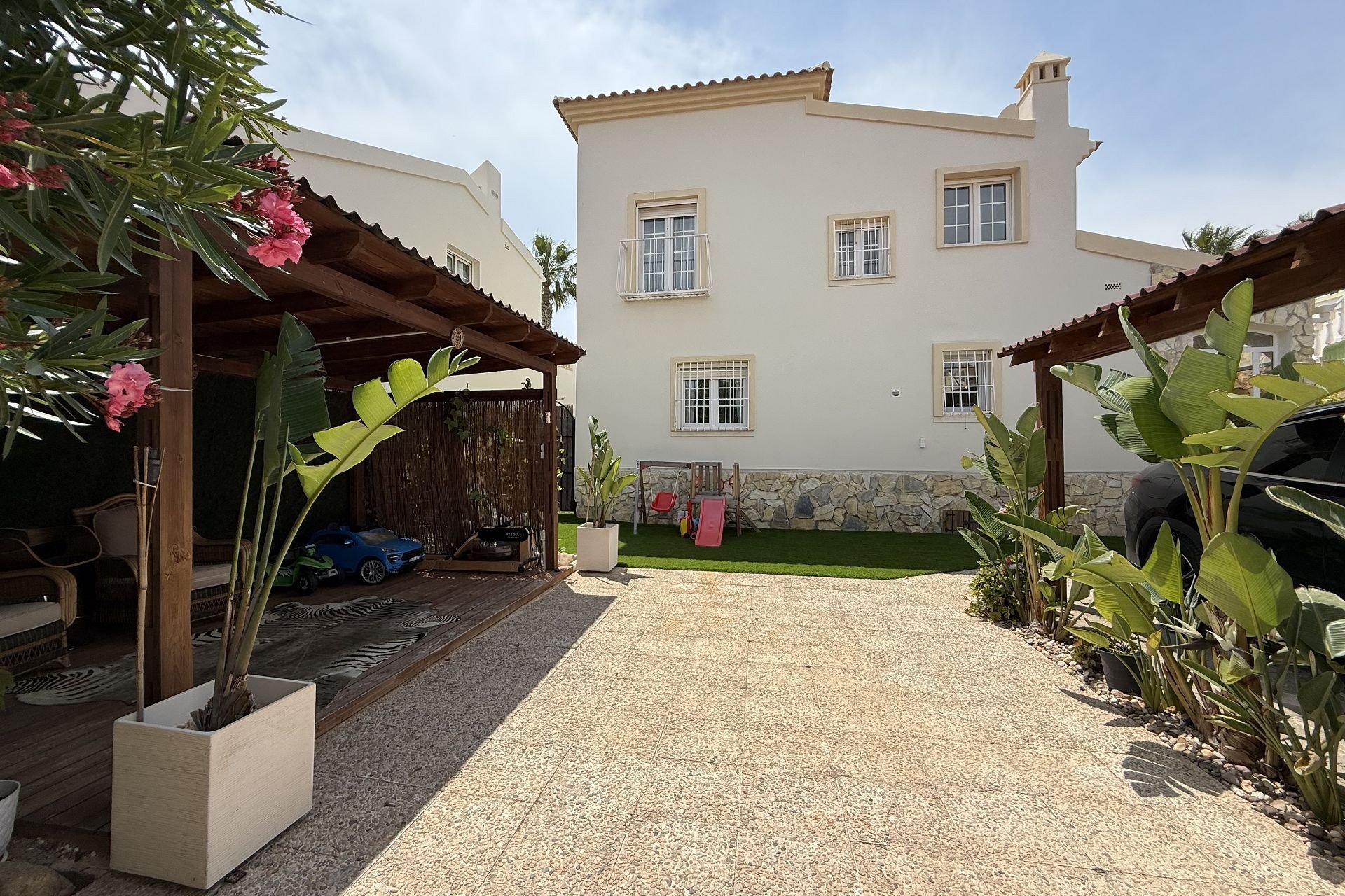Revente - Villa -
Orihuela Costa - Costa Blanca
