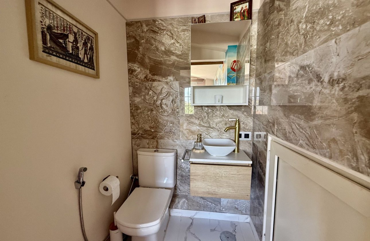 Revente - Villa -
Orihuela Costa - Costa Blanca