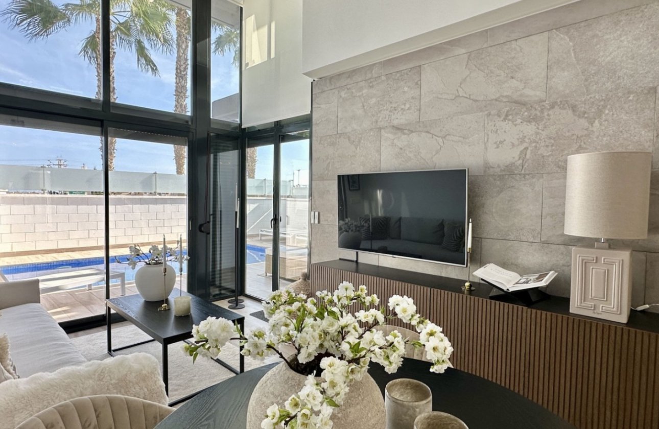 Revente - Villa -
Orihuela Costa - Costa Blanca