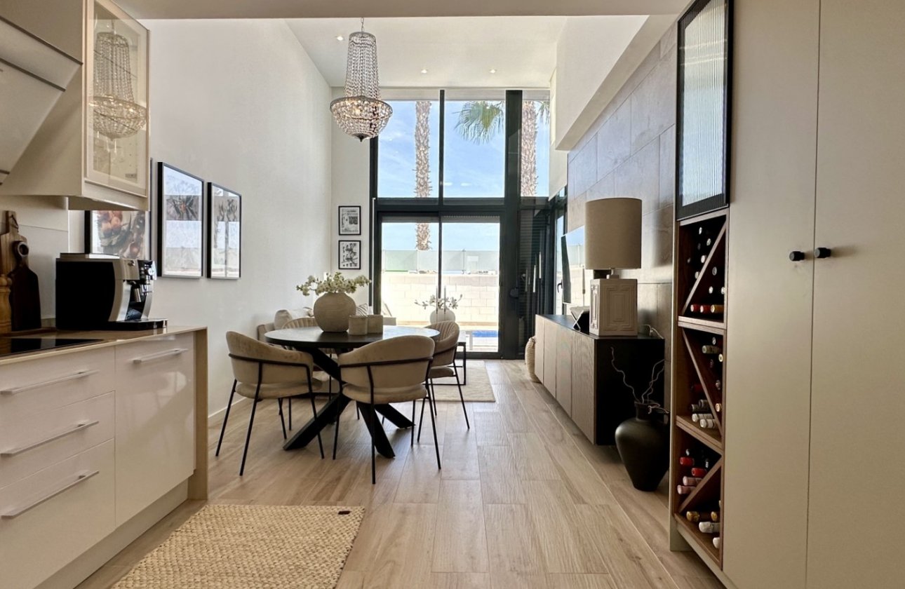 Revente - Villa -
Orihuela Costa - Costa Blanca