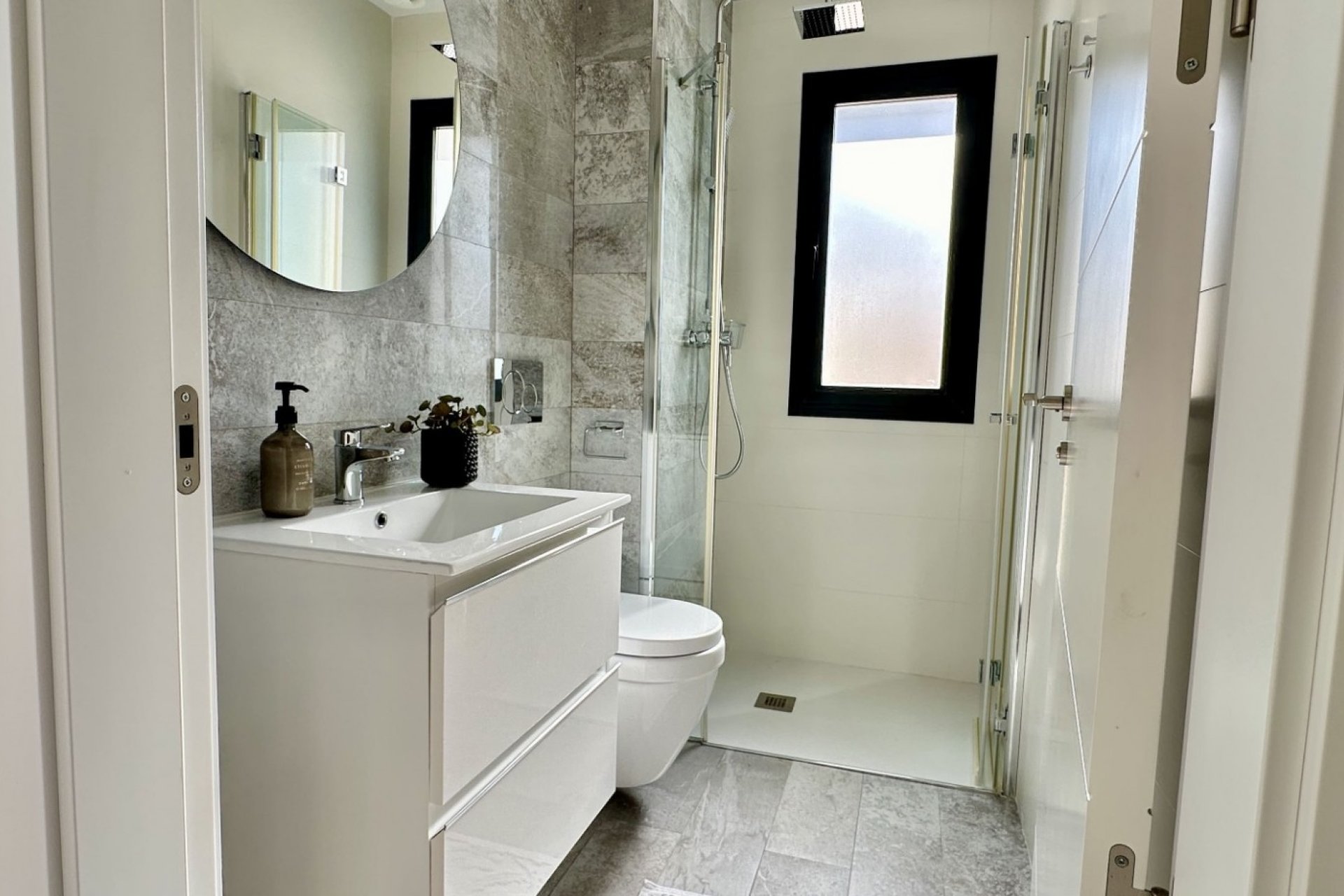 Revente - Villa -
Orihuela Costa - Costa Blanca