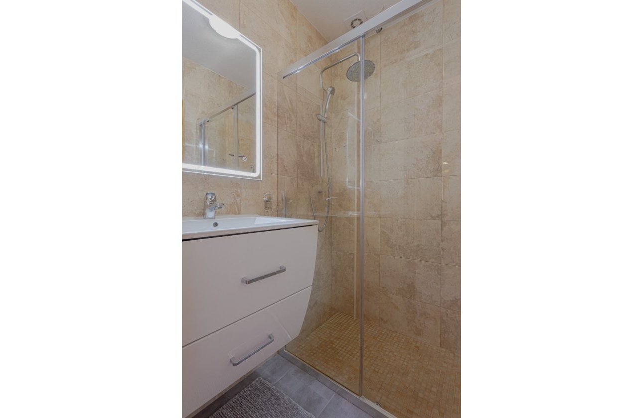 Revente - Villa -
Orihuela Costa - Costa Blanca