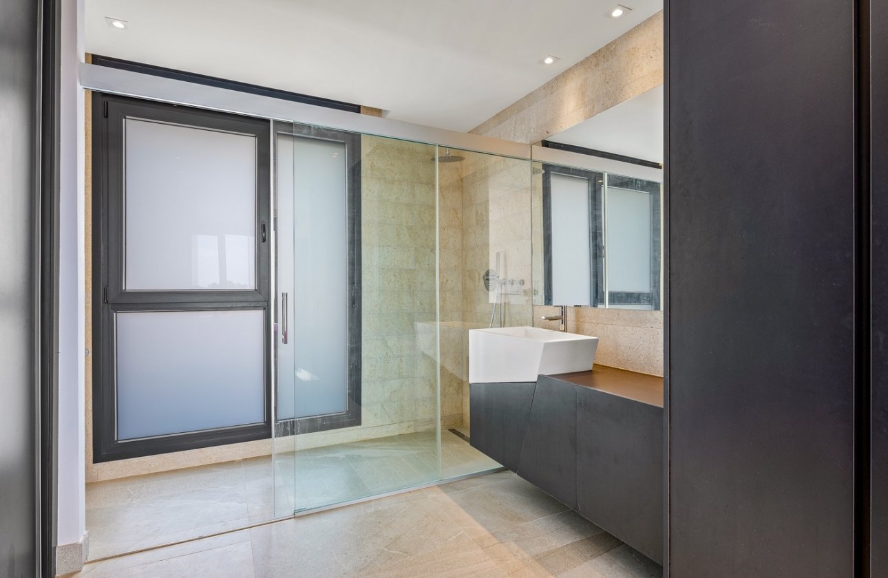 Revente - Villa -
Orihuela Costa - Costa Blanca