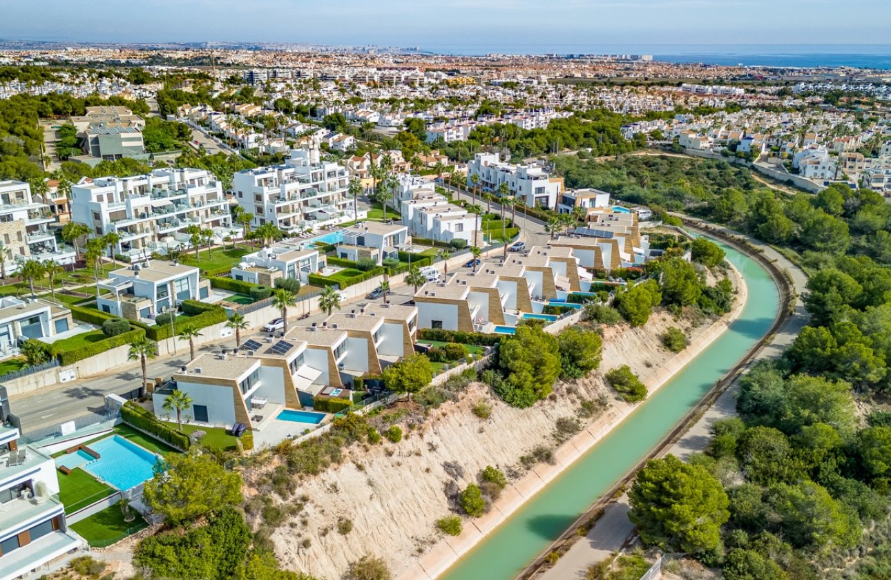 Revente - Villa -
Orihuela Costa - Costa Blanca