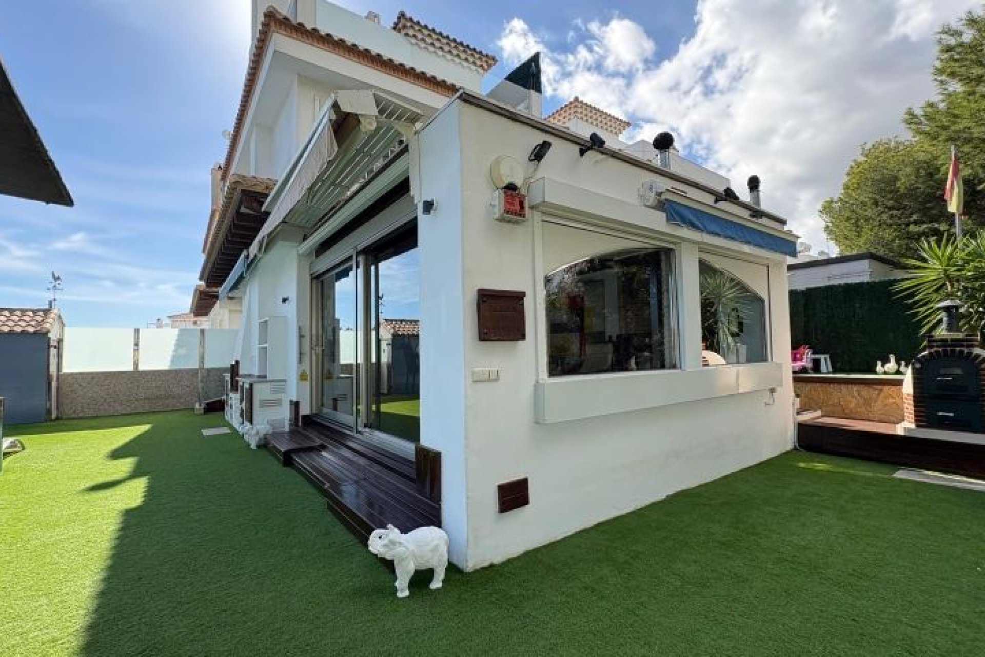 Revente - Villa -
Orihuela Costa - Costa Blanca