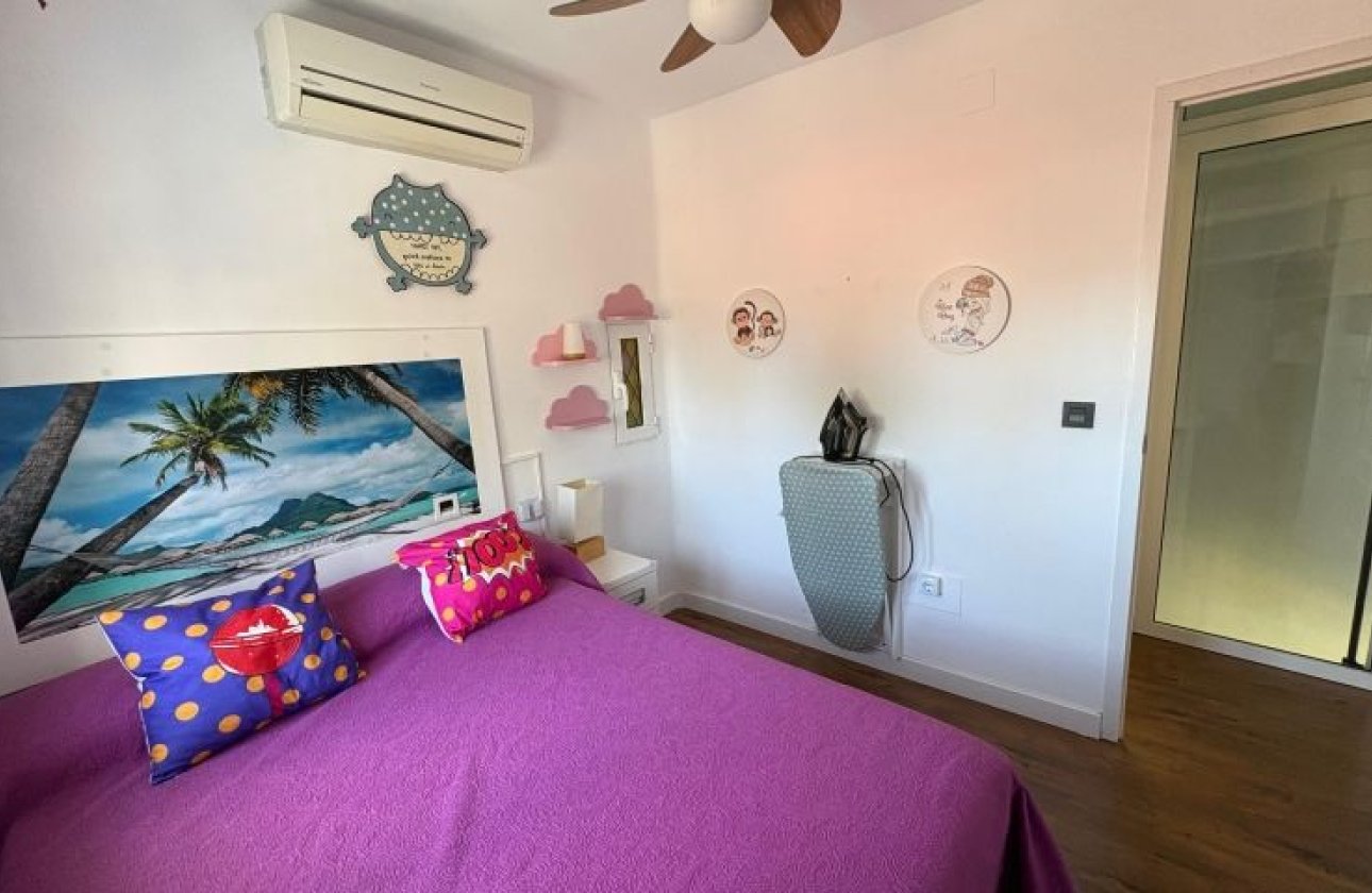 Revente - Villa -
Orihuela Costa - Costa Blanca