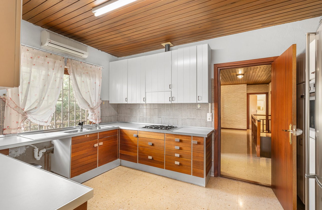 Revente - Villa -
Orihuela Costa - Costa Blanca