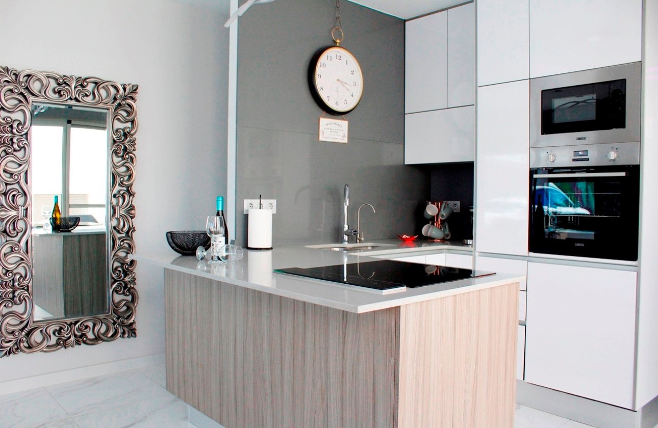 Revente - Villa -
Orihuela Costa - Costa Blanca