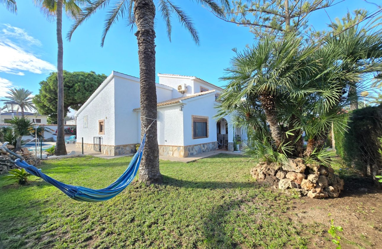 Revente - Villa -
Orihuela Costa - Costa Blanca