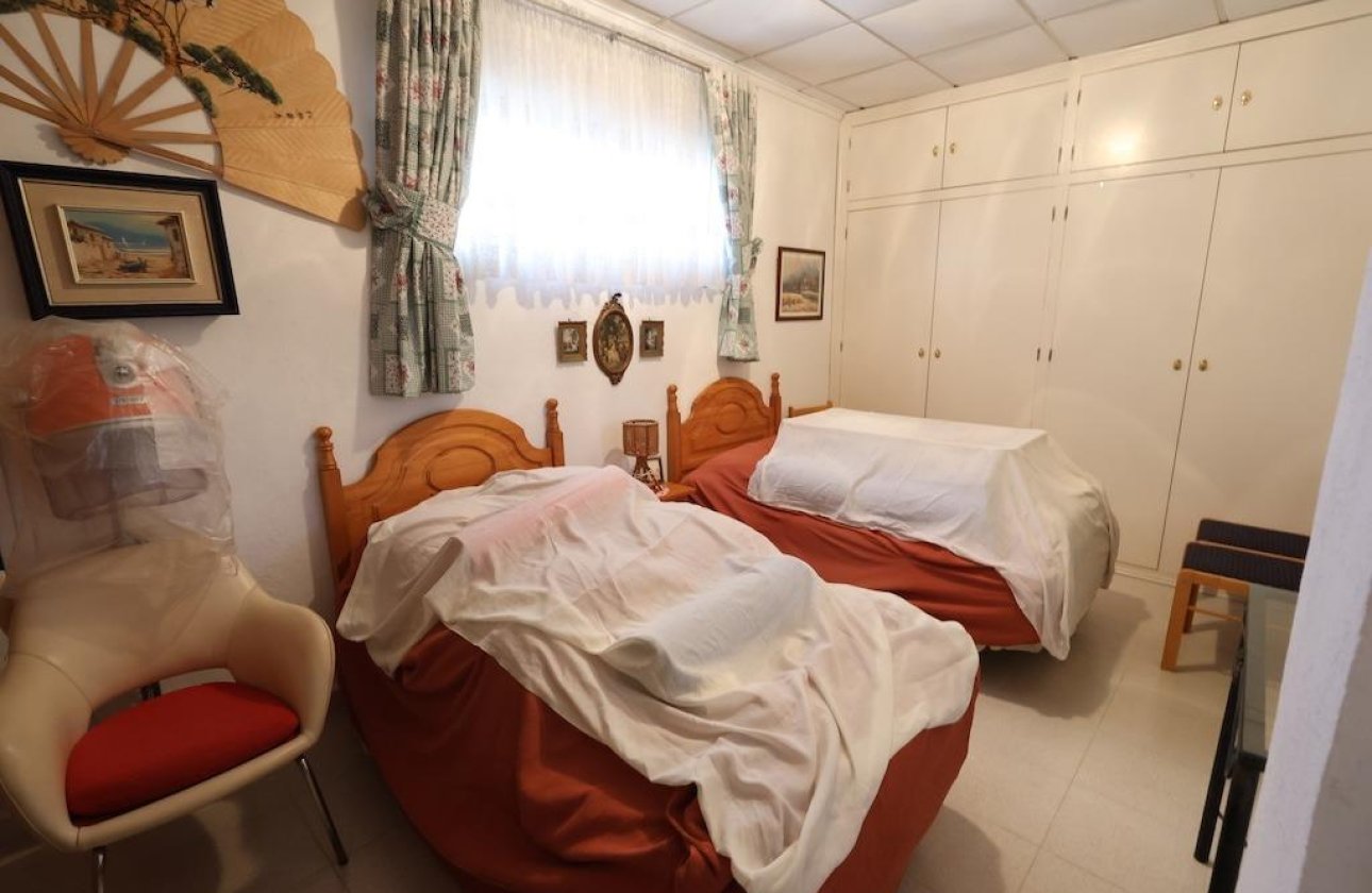 Revente - Villa -
Orihuela Costa - Costa Blanca