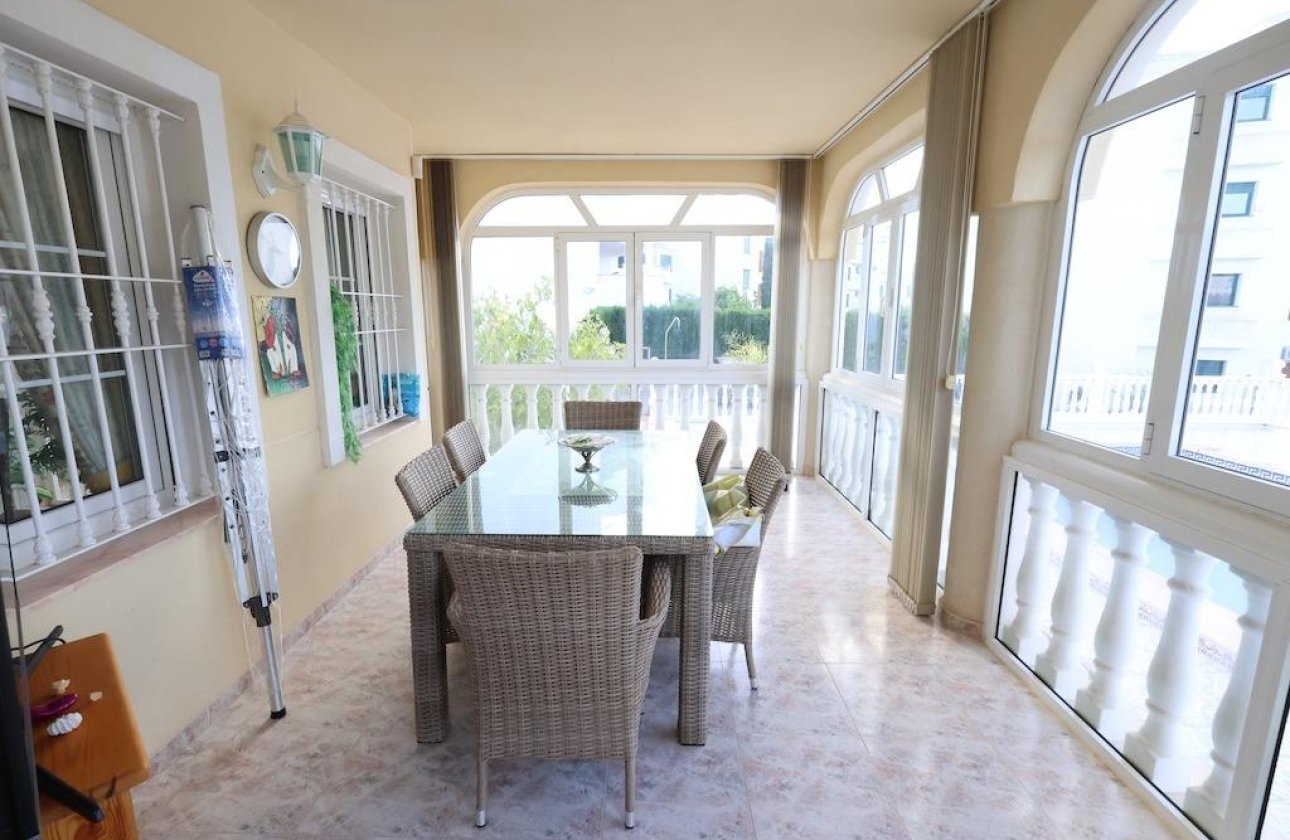 Revente - Villa -
Orihuela Costa - Costa Blanca