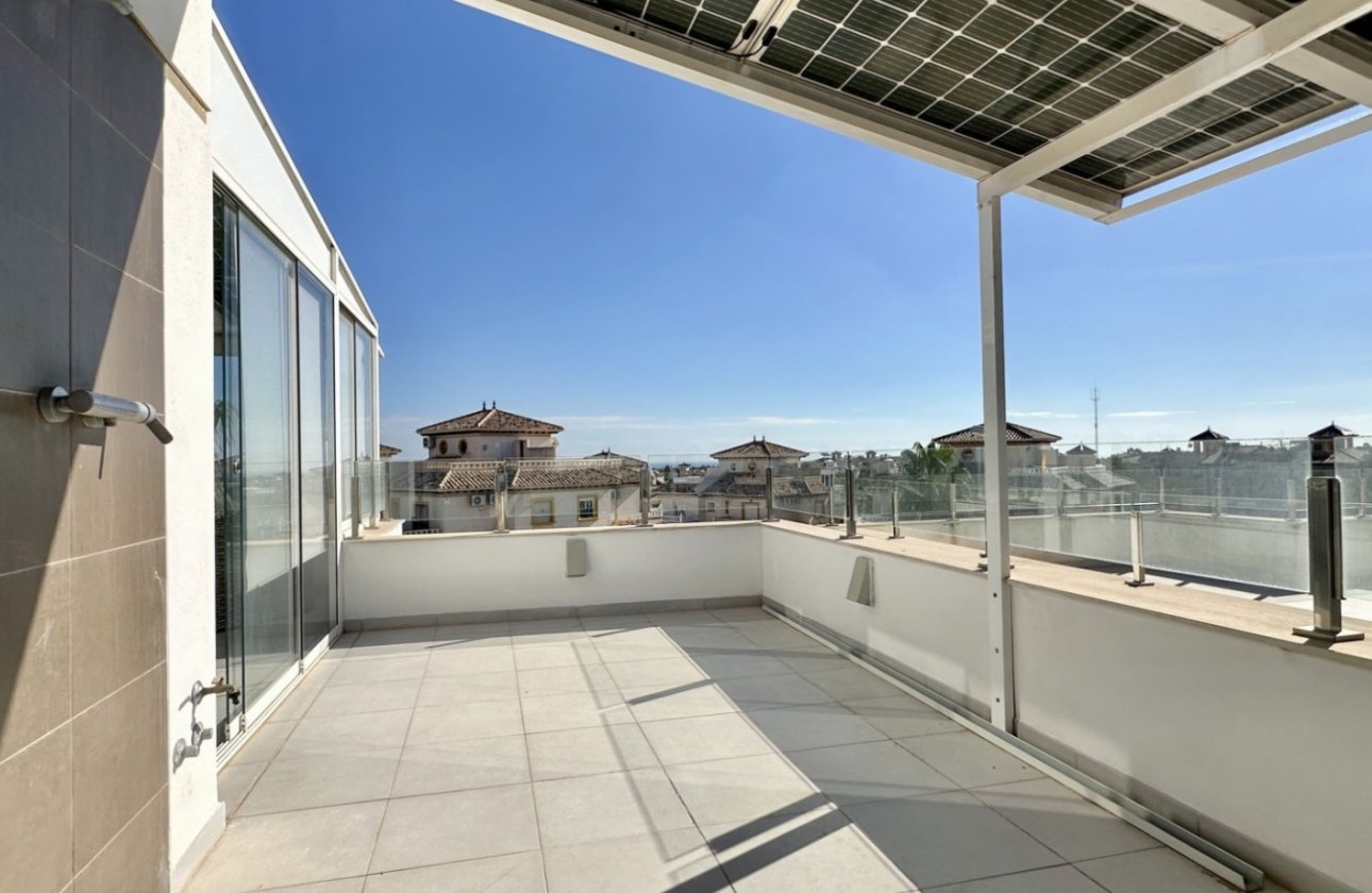 Revente - Villa -
Orihuela Costa - Costa Blanca