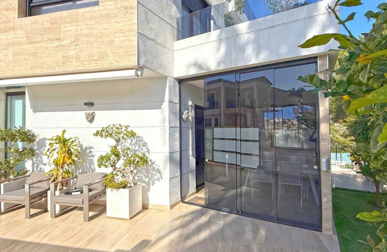 Revente - Villa -
Orihuela Costa - Costa Blanca