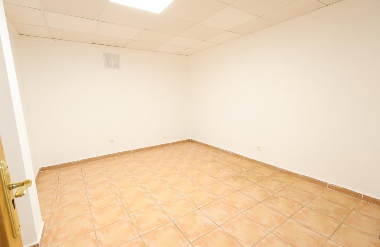 Revente - Villa -
Orihuela Costa - Costa Blanca